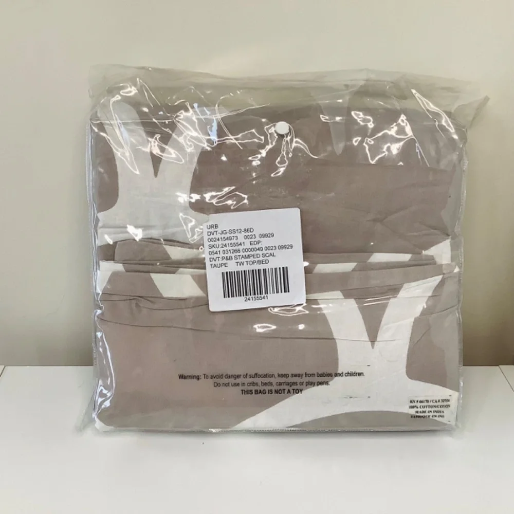 Urban Outfitters Duvet Cover Taupe Grey Scallop Wave Print Twin XL Cotton